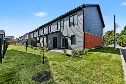 Cour - A-523 Rg De L'Achigan, L'Assomption, QC 