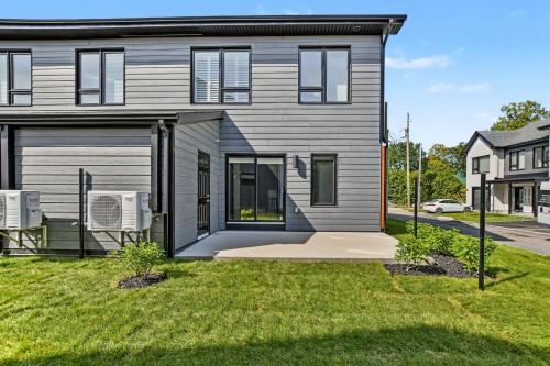 Cour - A-523 Rg De L'Achigan, L'Assomption, QC 