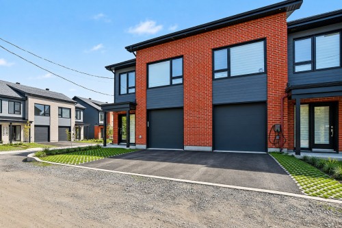 Façade - A-523 Rg De L'Achigan, L'Assomption, QC 