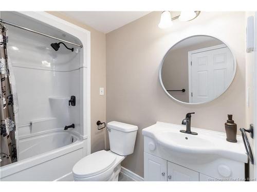 44 Lancefield Cres, Moncton, NB 