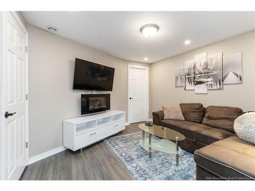 44 Lancefield Cres, Moncton, NB 