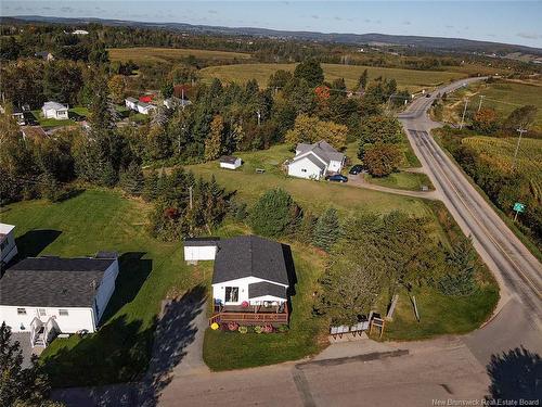 2 Orchard Cres, Picadilly, NB 