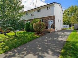 20 Stratford Drive  Cole Harbour, NS B2V 2M6