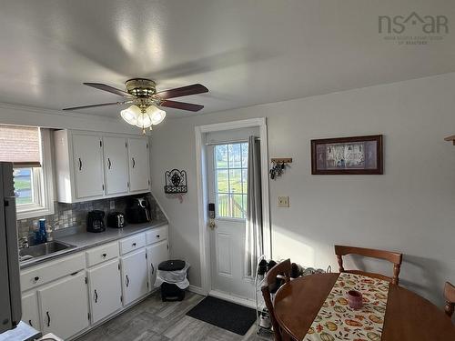 3569 Ellsworth Avenue, New Waterford, NS 