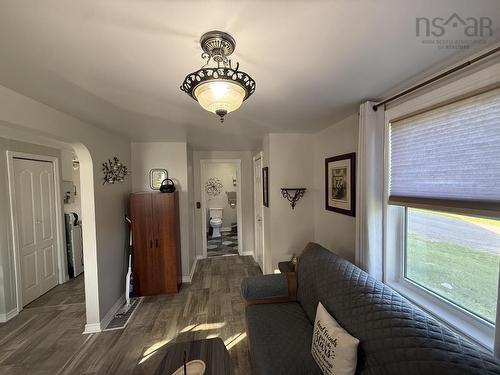 3569 Ellsworth Avenue, New Waterford, NS 