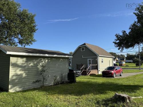 3569 Ellsworth Avenue, New Waterford, NS 