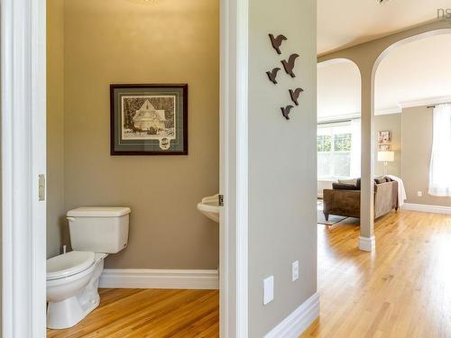 1 Arthur Lismer Court, Bedford, NS 