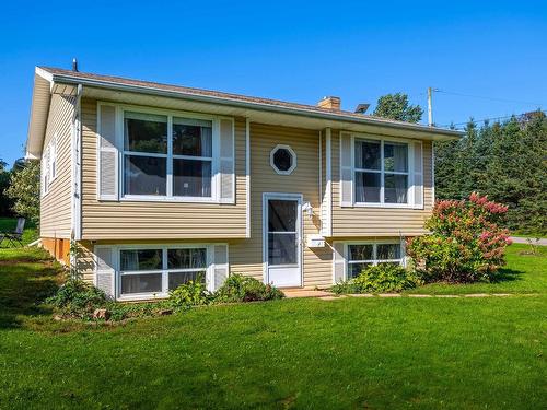 19 Pamwayne Drive  Cornwall, PE C0A 1H8