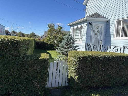2 Burke Street, Sydney Mines, NS 