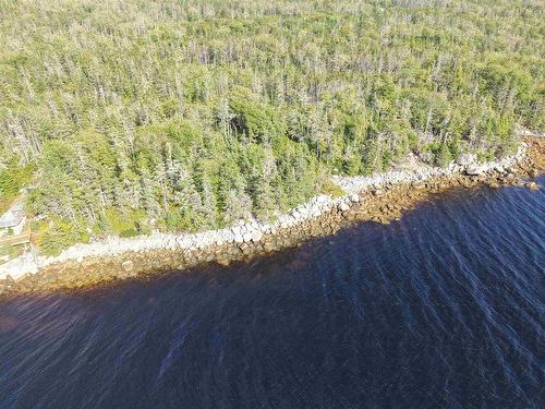 16 Atlantic Street, Blind Bay, NS 