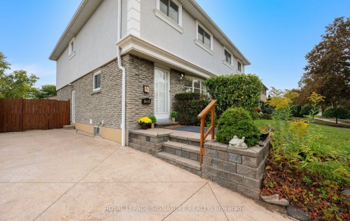 783 Dodsworth Crescent, Mississauga, ON 