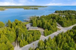119 Pine Tree Harbour Road  Northern Bruce Peninsula, ON N0H 1Z0
