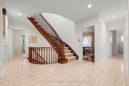 54 Ambrose Road, Toronto, ON 