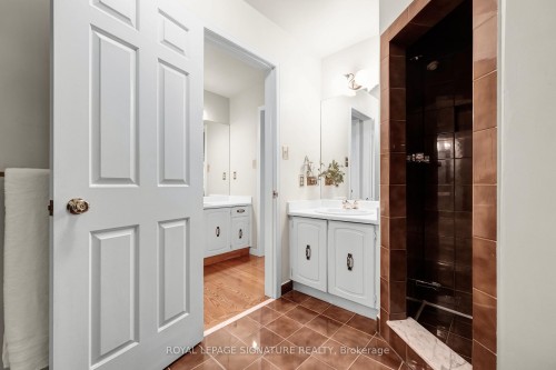 54 Ambrose Road, Toronto, ON 