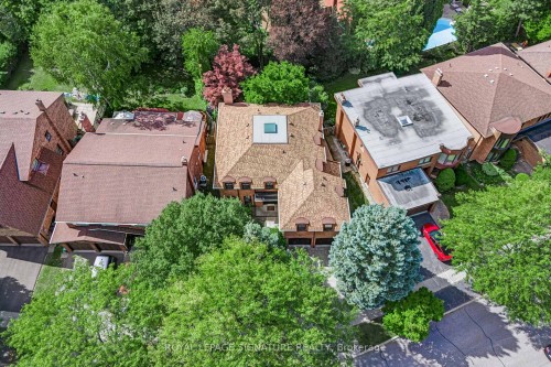 54 Ambrose Road, Toronto, ON 