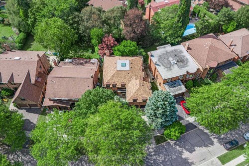 54 Ambrose Road, Toronto, ON 