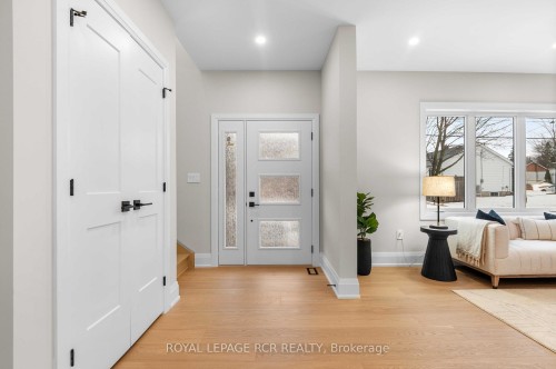 7 Henry Street, Orangeville, ON 