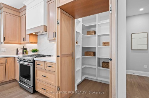 7 Henry Street, Orangeville, ON 