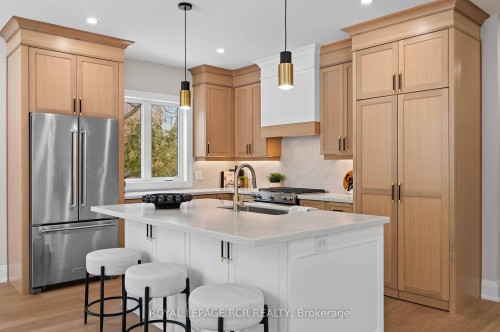7 Henry Street, Orangeville, ON 