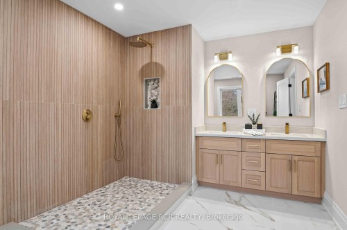 7 Henry Street, Orangeville, ON 