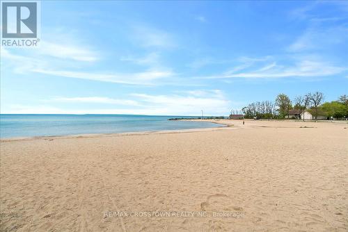 369 Balm Beach Road W, Tiny, ON 