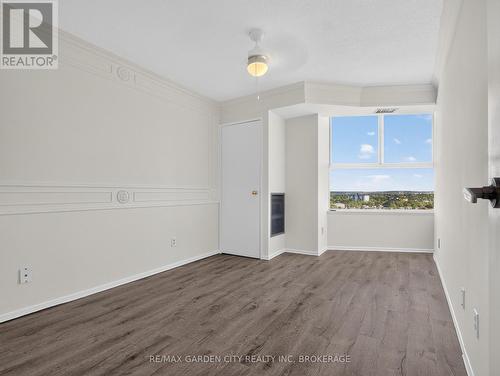 Panoramic view from the bedroom! - 1107 - 7 Gale Crescent, St. Catharines (E. Chester), ON 