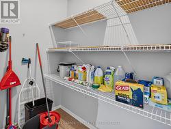 Lots of storage space! - 