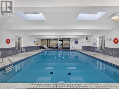 Let the stress of the day melt away! - 1107 - 7 Gale Crescent, St. Catharines (E. Chester), ON 