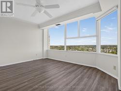 Huge windows let the sun pour in! - 