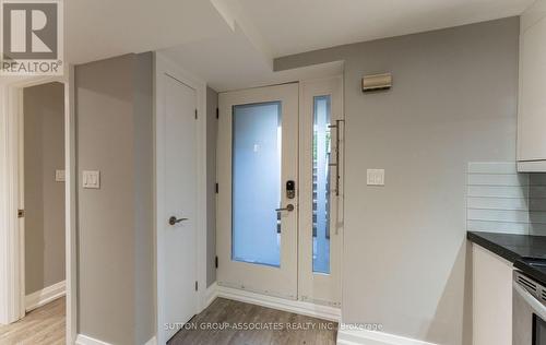 LOWER - 358 CONCORD AVENUE , Toronto, Ontario M6H 2P8 4