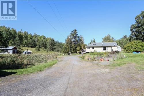 1123 Regional Road 10, Whitefish, ON 