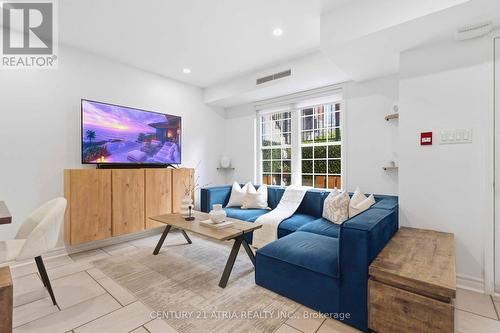 102 - 1483 Birchmount Road, Toronto, ON 