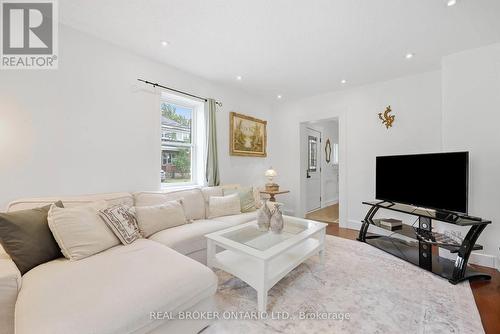 22 Temperance Street, Perth East, ON 
