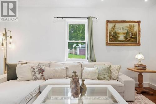 22 Temperance Street, Perth East, ON 