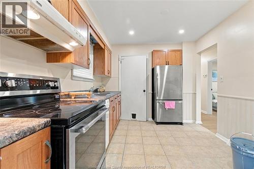 4045 Dougall Avenue, Windsor, ON 