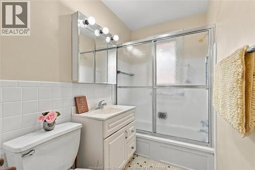 4045 Dougall Avenue, Windsor, ON 