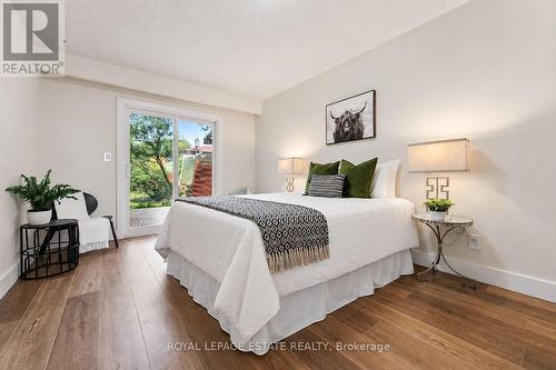 3325 Strabane Drive, Mississauga, ON 