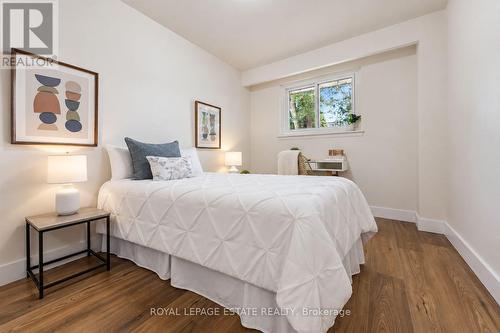 3325 Strabane Drive, Mississauga, ON 