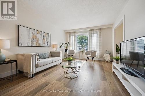 3325 Strabane Drive, Mississauga, ON 