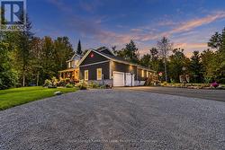 819 COUNTY 49 ROAD Kawartha Lakes (Verulam), ON K0M 1A0