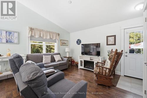 819 County 49 Road, Kawartha Lakes (Verulam), ON 