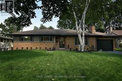 12 MOUNTSFIELD DRIVE London South (South G), ON N6C 2S5