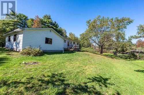 774 Pinegrove Crescent, Petawawa, ON 