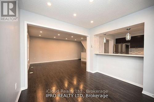 227 Slingsby Landing, Milton, ON 