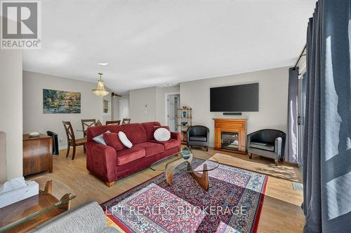 401 Waterloo Drive, Kingston (East Gardiners Rd), ON 