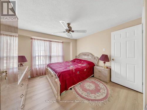 35 - 375 Holiday Inn Drive, Cambridge, ON 