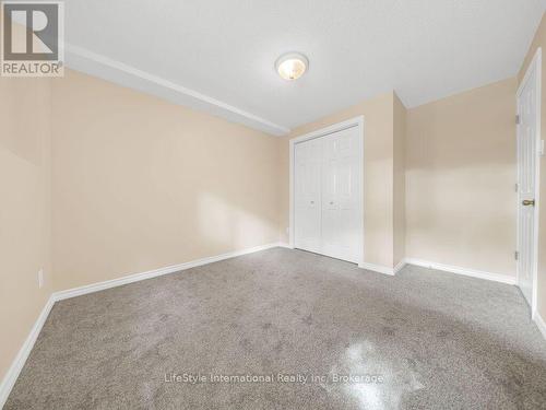 35 - 375 Holiday Inn Drive, Cambridge, ON 