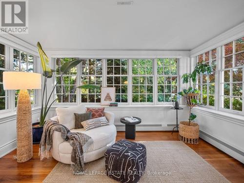 22 Hill Crescent, Toronto, ON 