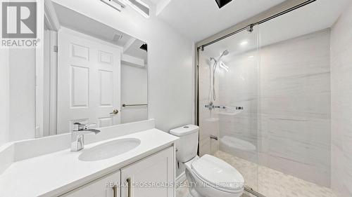 36 United Square, Toronto, ON 