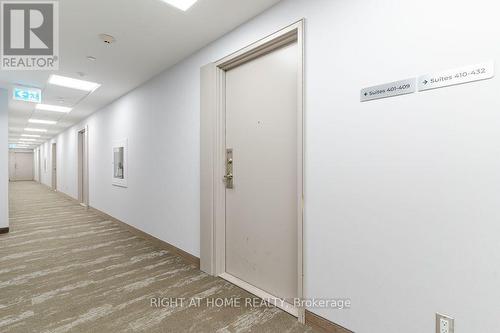409 - 681 Yonge Street, Barrie, ON 